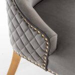 Lot de 2 chaises ANNEAU mattelassée et clo?tée Gold velours