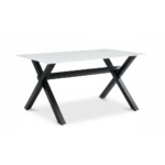 Table rectangulaire blanche, pieds croisés noirs en métal, style contemporain.
