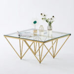 Table Basse Carrée Gize Verre Trempé Transparent Pieds Dorés 80x80x45 cm