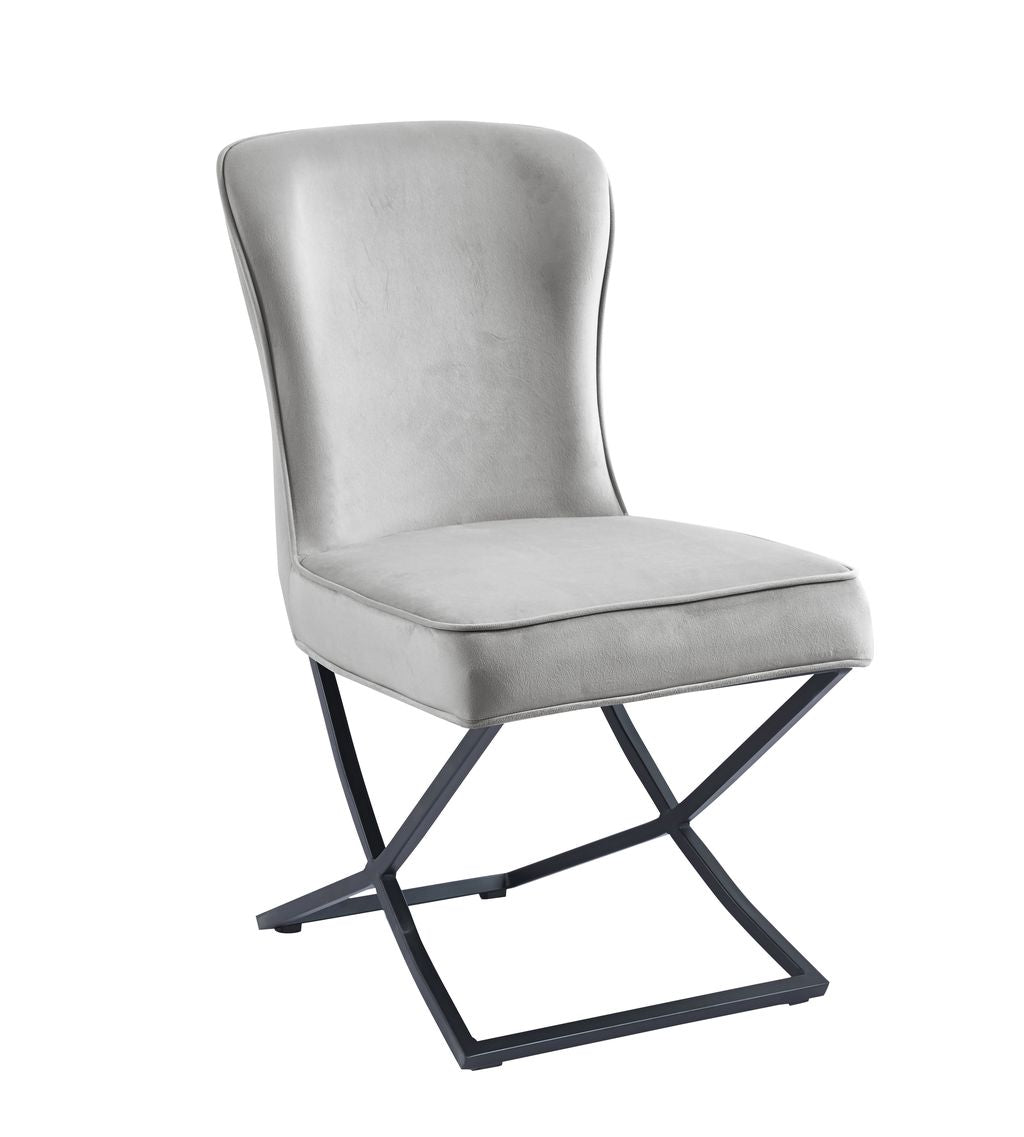 0 4435.jpg Lot 4 Chaises Salle à Manger Gabrielle Velours Gris Capitonné Pieds Métal Noir