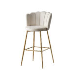 Lot 2 Tabourets de Bar Nymphea Velours Écru Pieds Gold